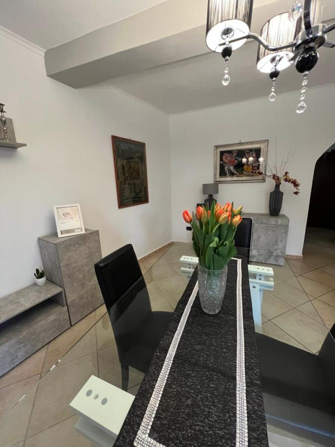 La Rocchetta Villa ซูตรี ภายนอก รูปภาพ